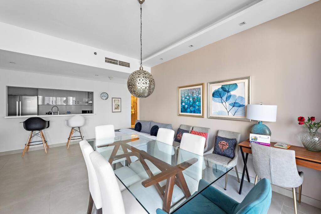 First Class 3br Expansive Luxury Haven Apartment