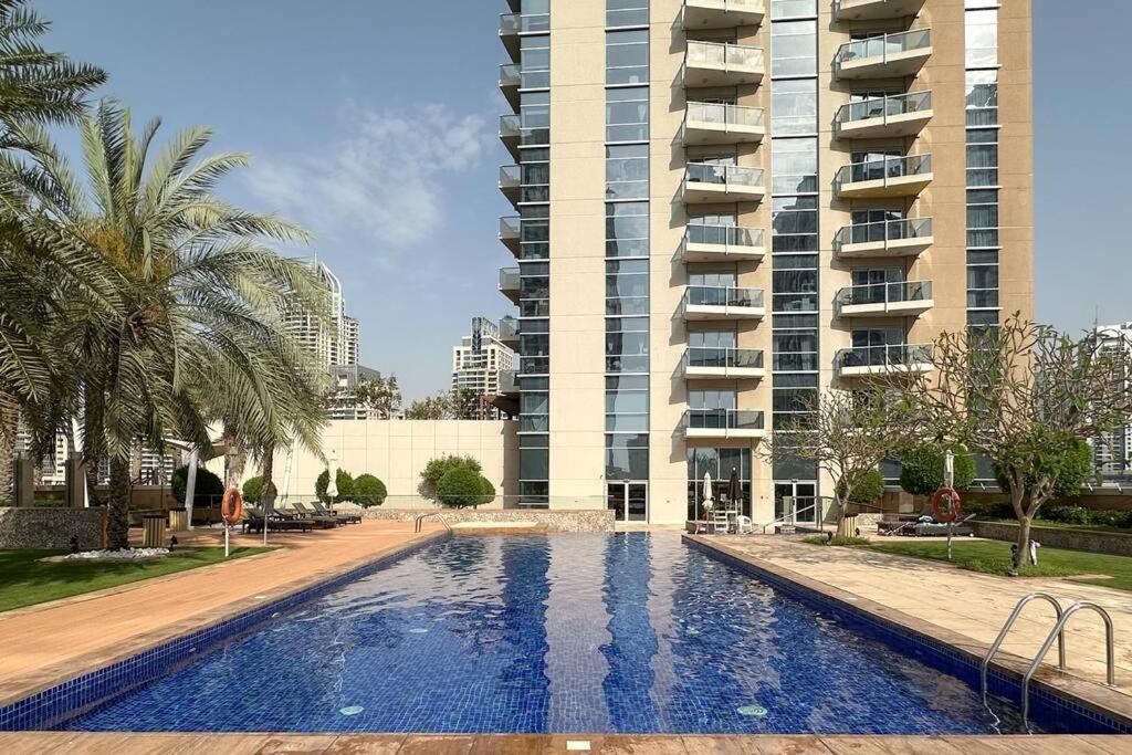 Apartment First Class 3br Expansive Luxury Haven Dubai