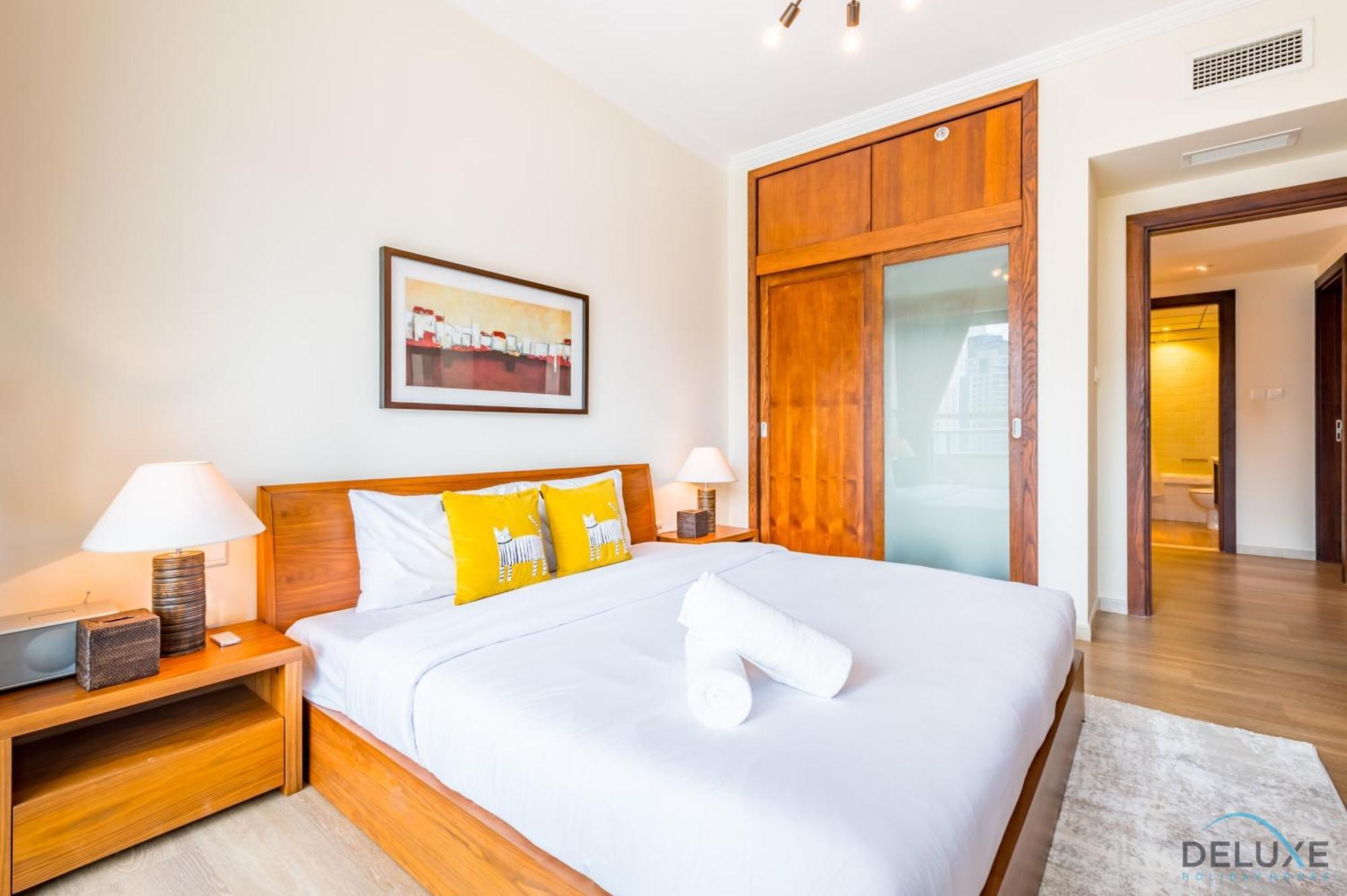 Beautiful 2br In Al Sahab 2, Marina By Deluxe Homes Dubai