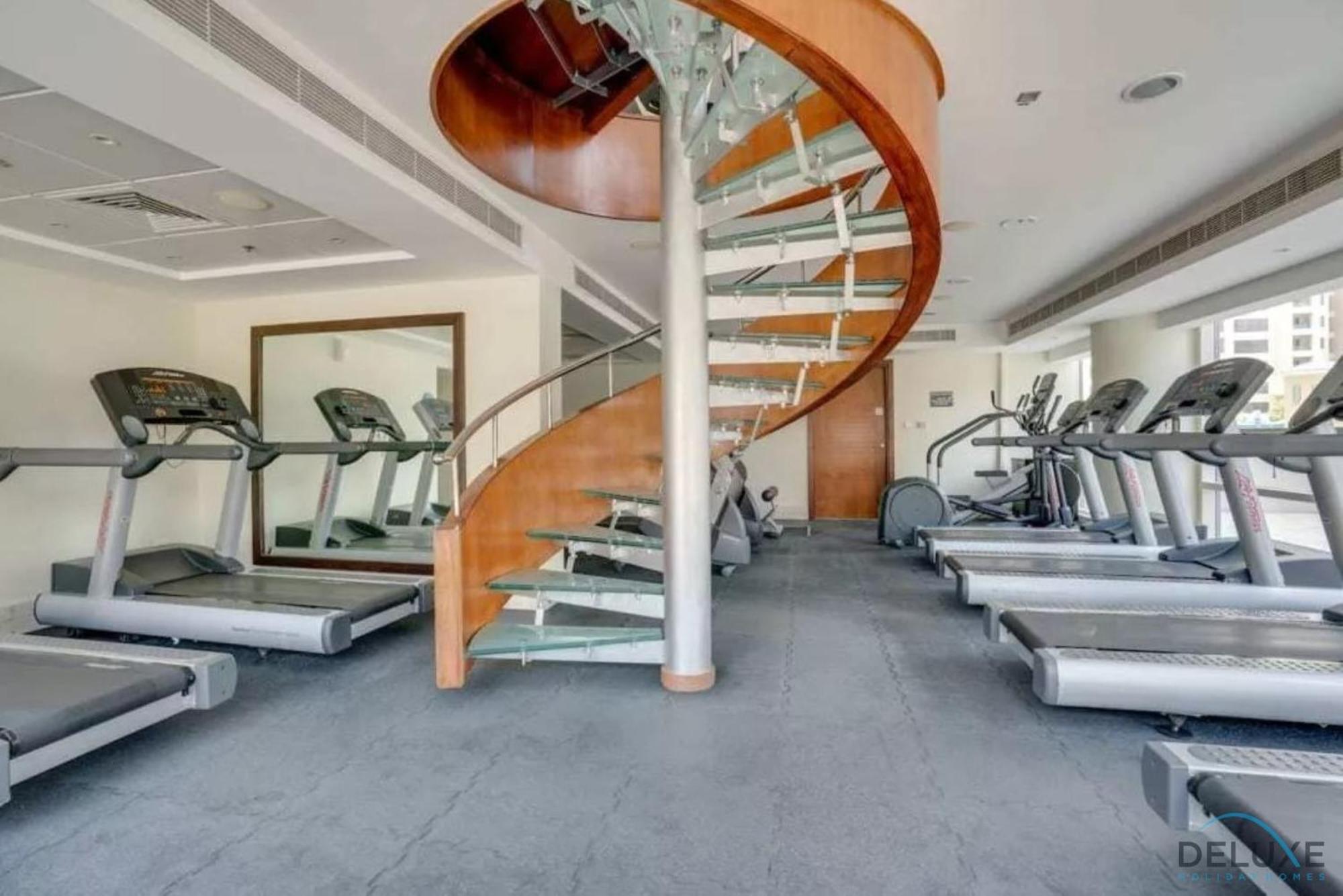 Beautiful 2br In Al Sahab 2, Marina By Deluxe Homes Apartment