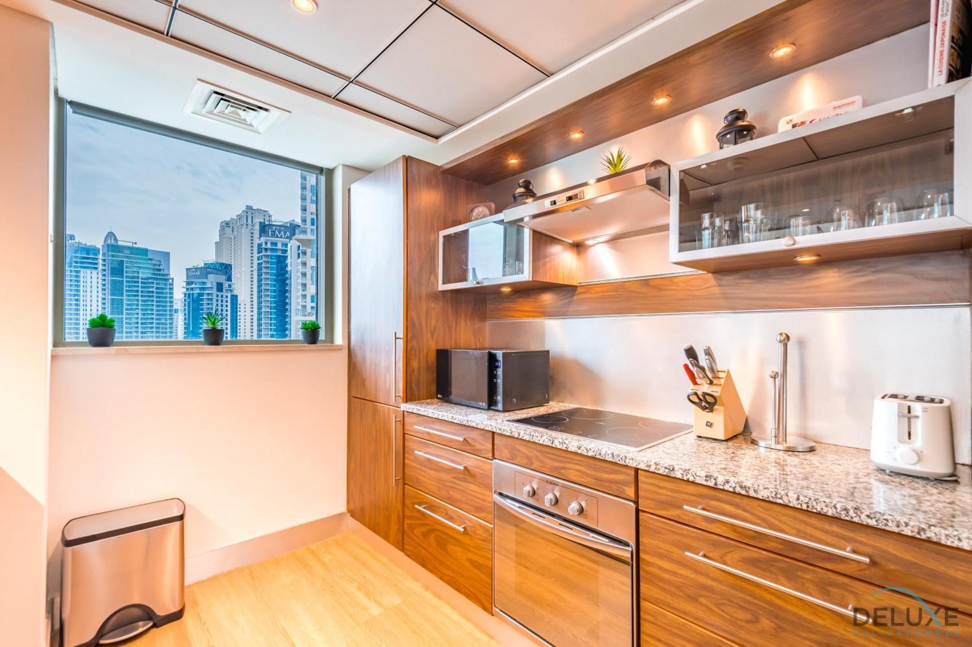 Apartment Beautiful 2br In Al Sahab 2, Marina By Deluxe Homes *