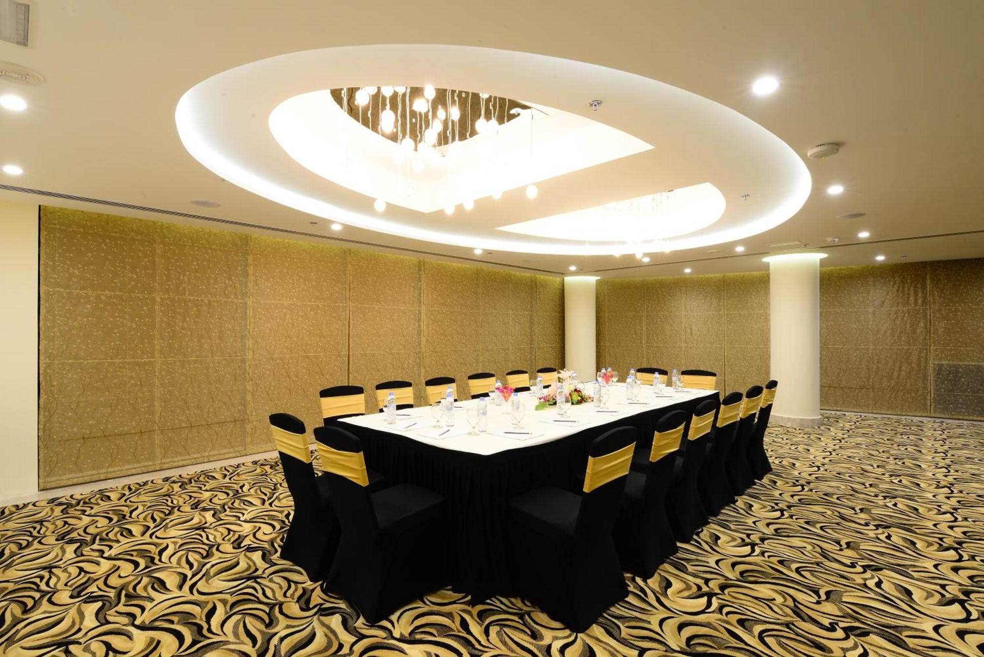 Landmark Premier Otel 4*
