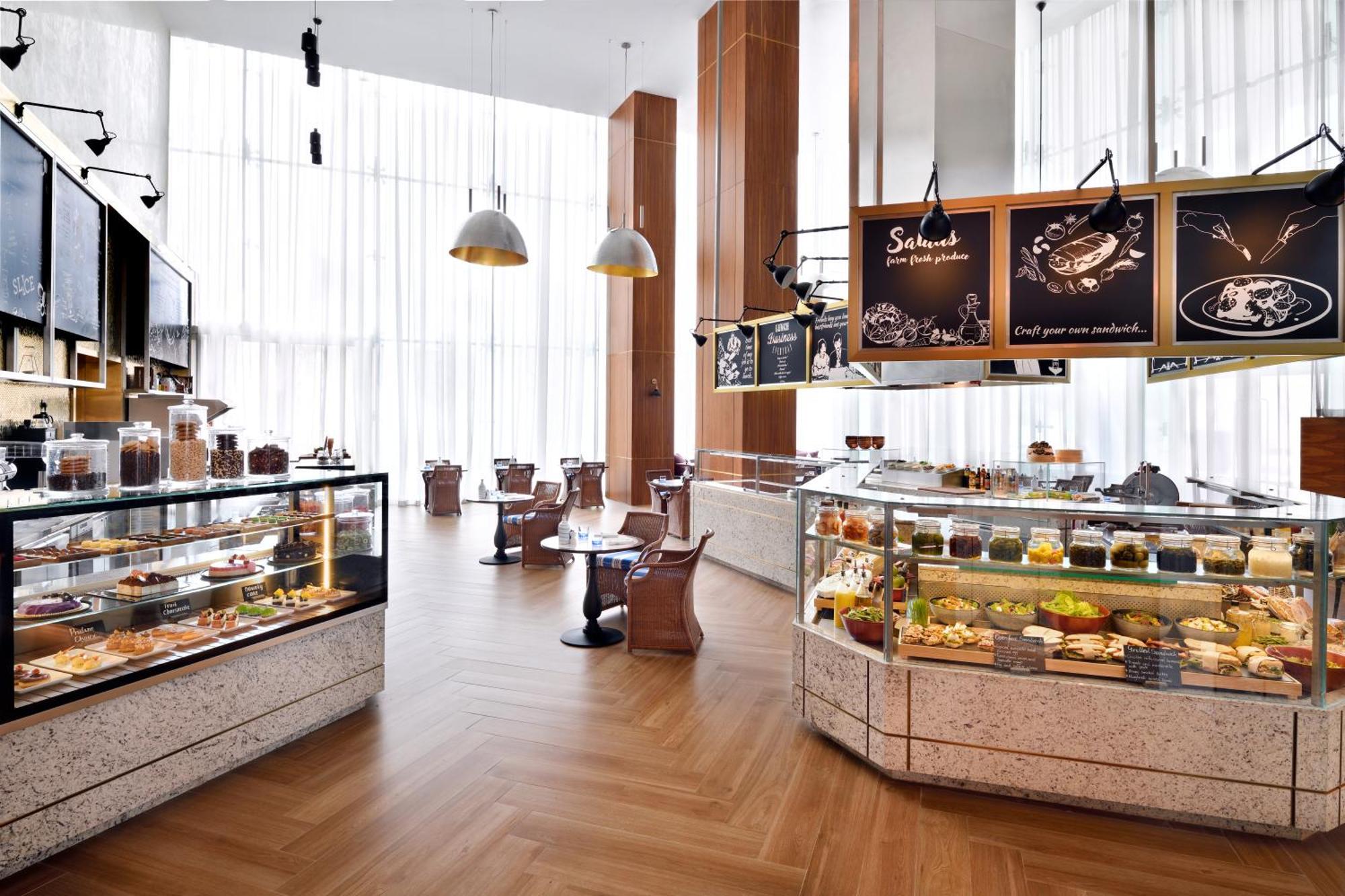 Grand Plaza Mövenpick Hotel Dubai