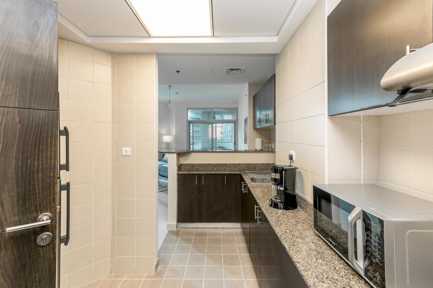Daire 2br High Floor Torch Tower Marina Dubai
