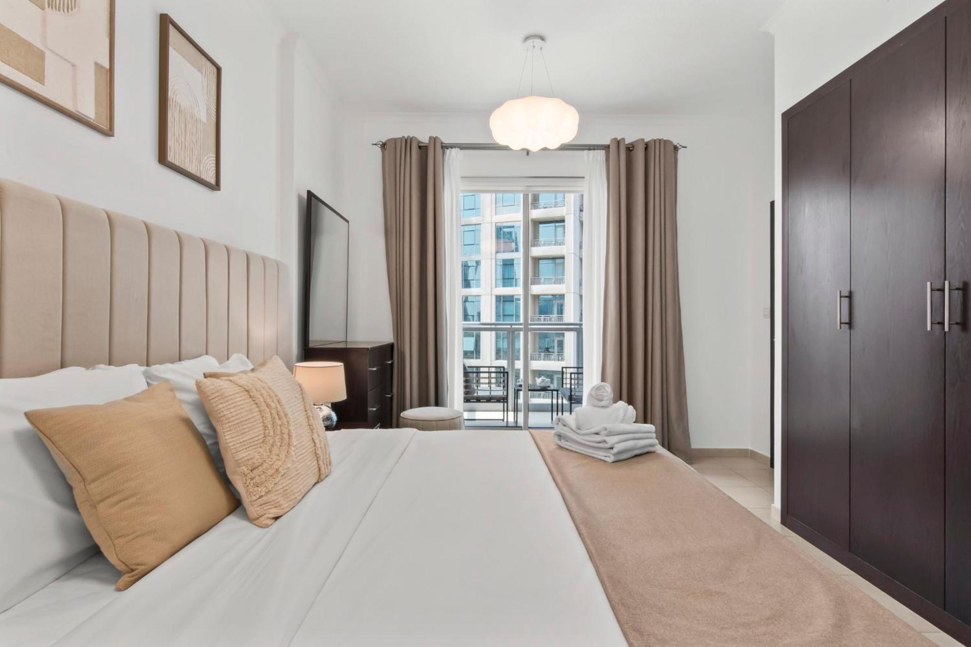 Apartamento Stunning 1-bedroom With Full Burj Khalifa View - 5-min Walk To Mall