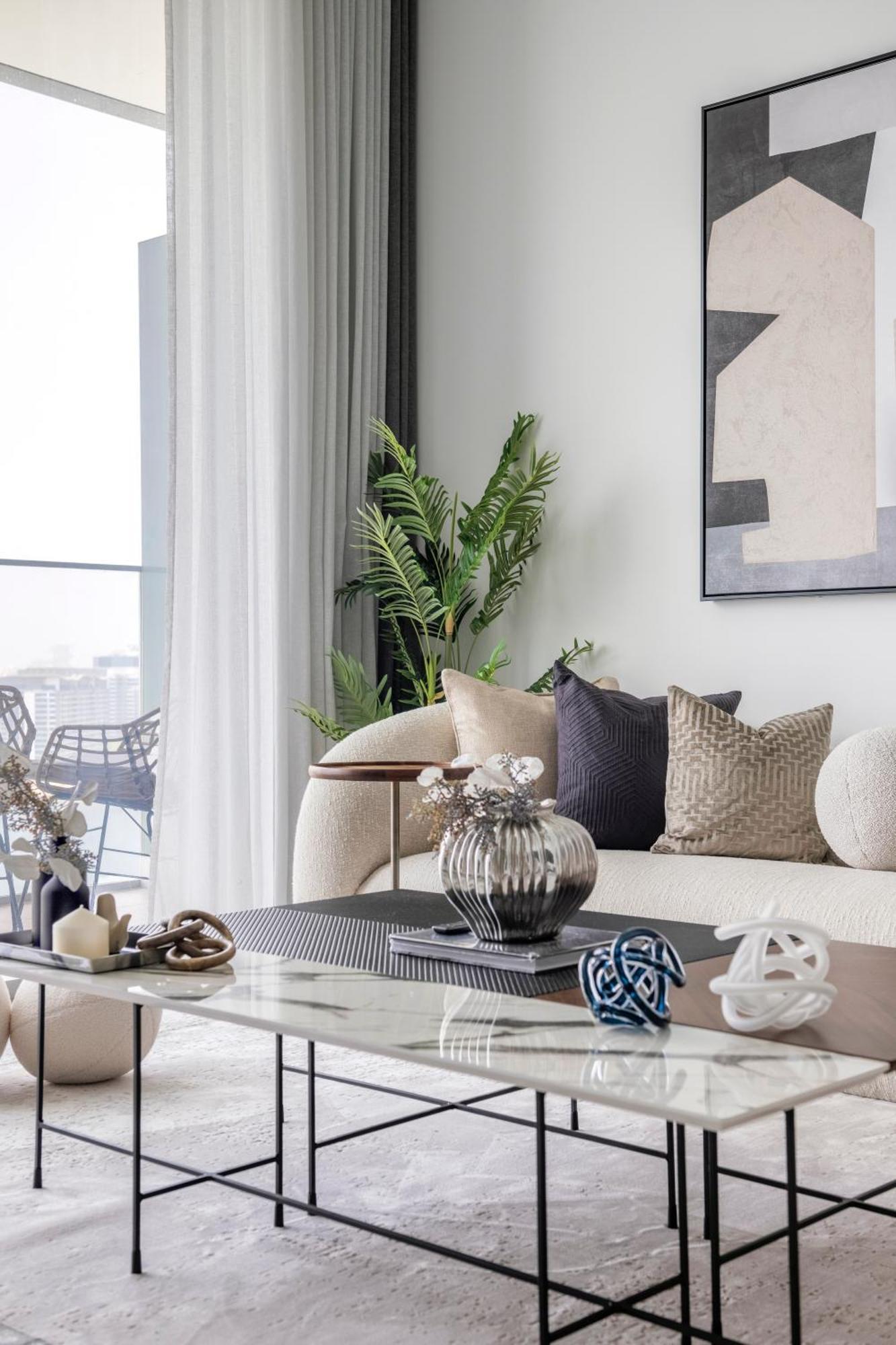 Apartment 2br Beachfront Gem With Dazzling Views Of The Palm Dubai