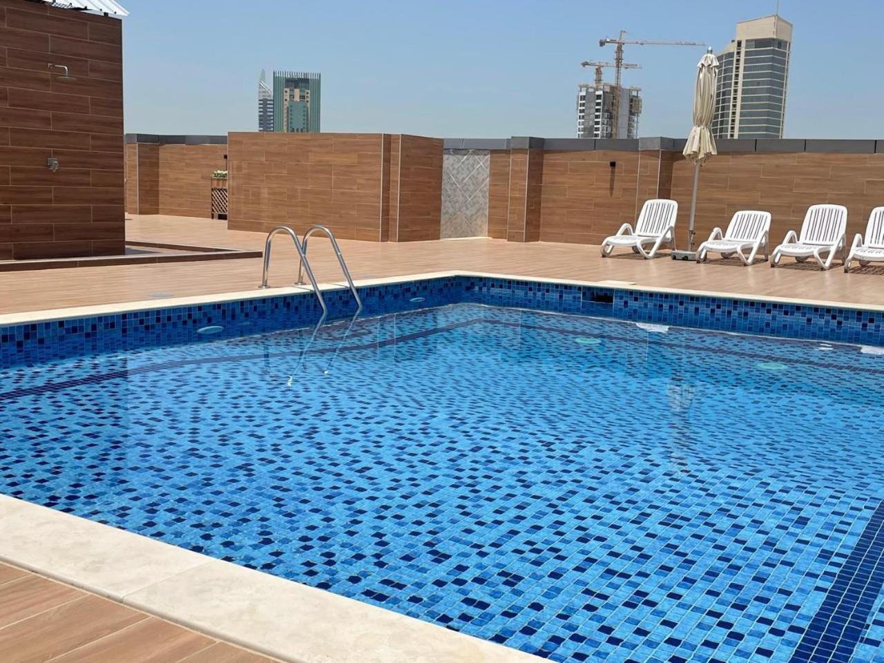 In Brand New Luxury Sport 15 Apartment