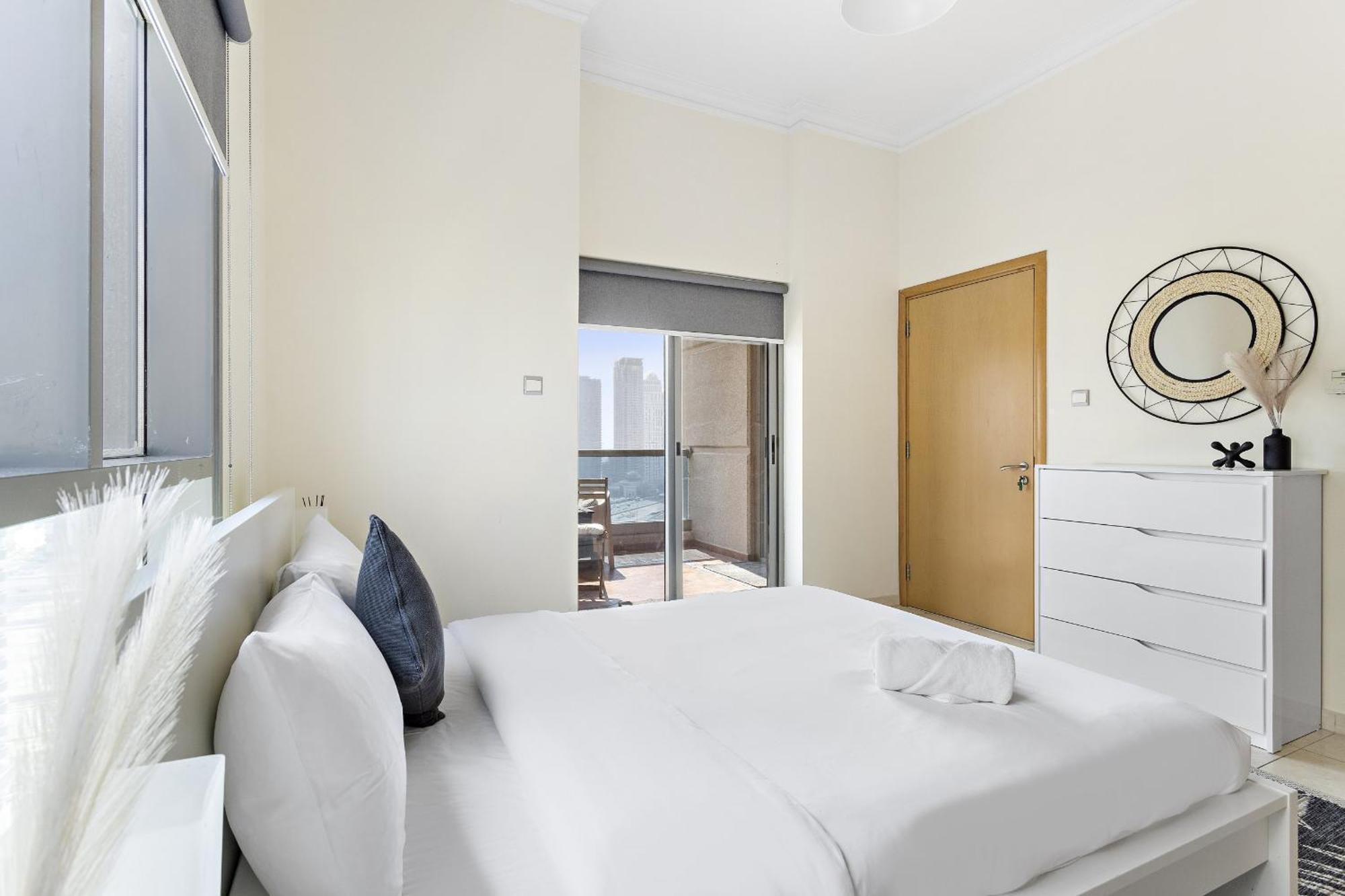Vayk - Cozy 1 Bhk In Marina * Dubai