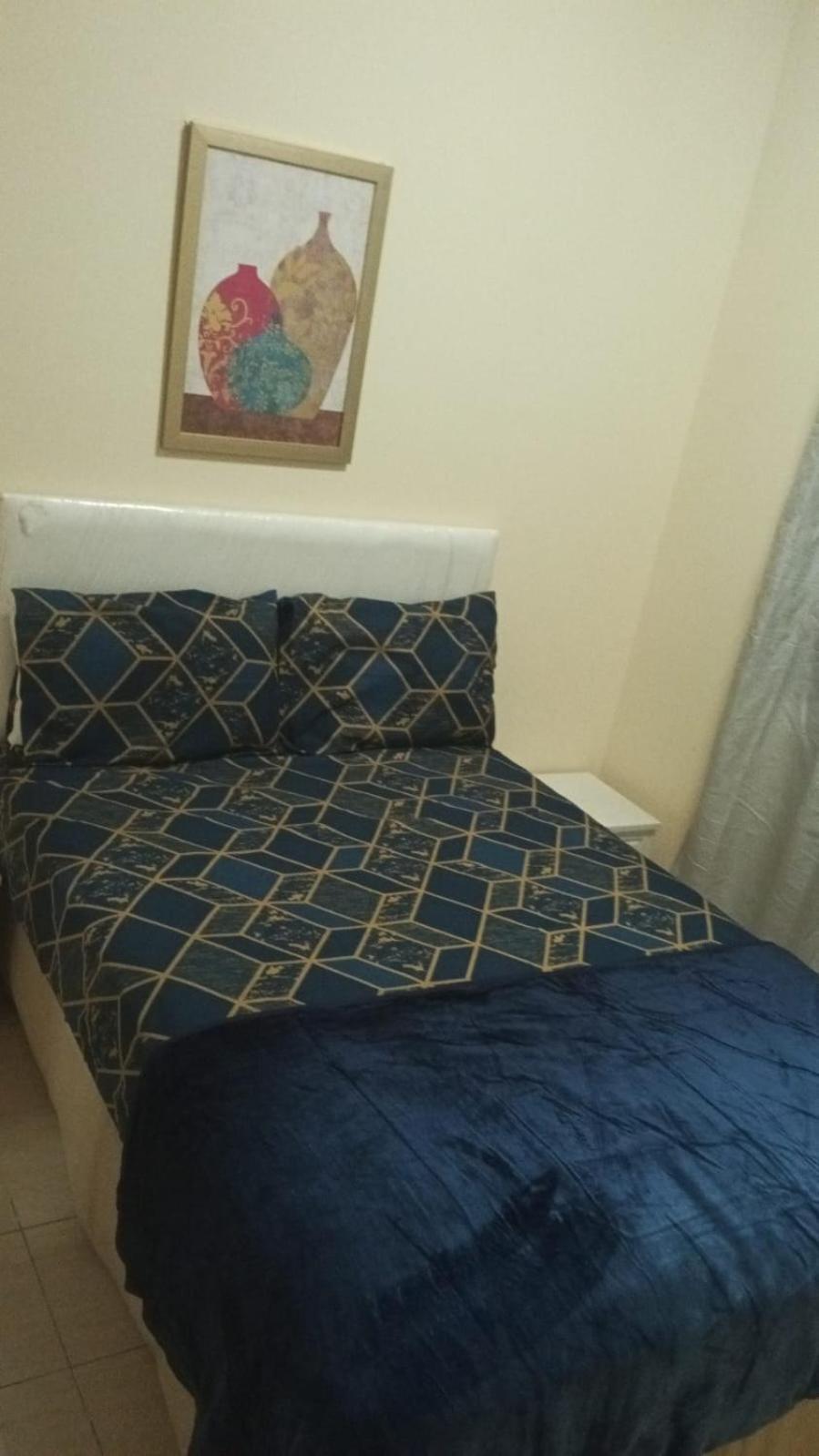 Decent Private Family With Shared Washroom Next To Burjuman Metro Homestay *