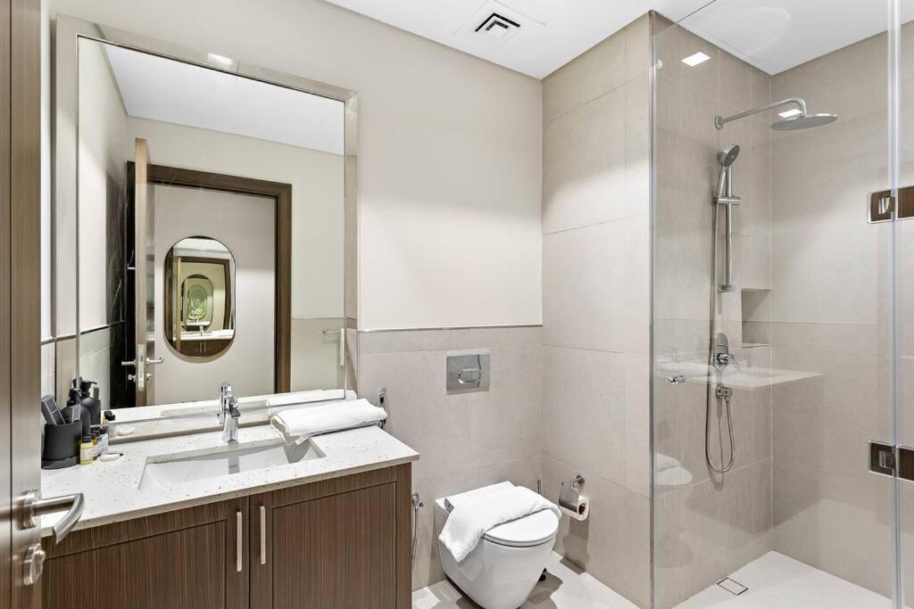 First Class Exclusive & Seaside Splendor Dubai