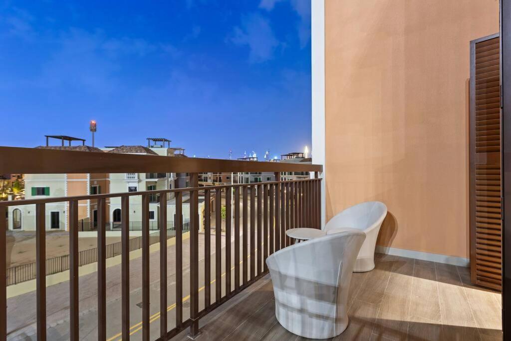 First Class Exclusive & Seaside Splendor Villa *
