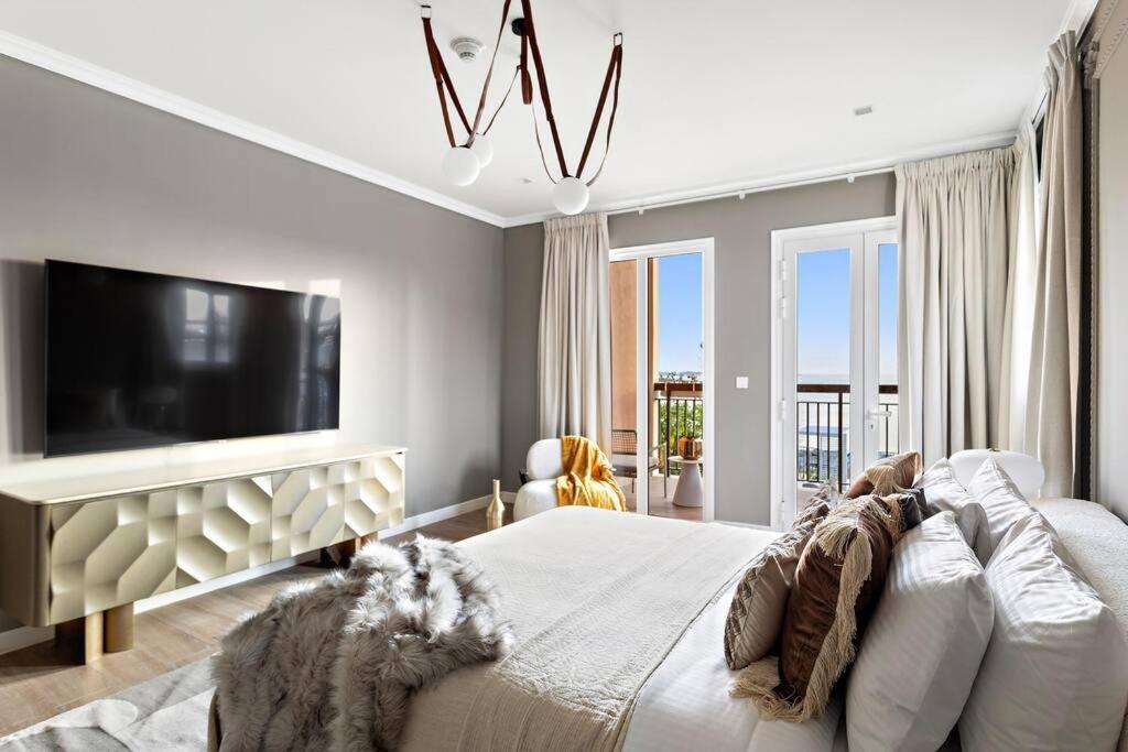 Villa First Class Exclusive & Seaside Splendor Dubai