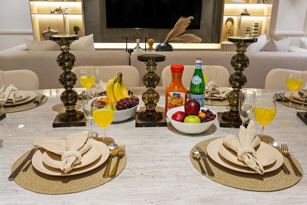 Villa First Class Exclusive & Seaside Splendor Dubai