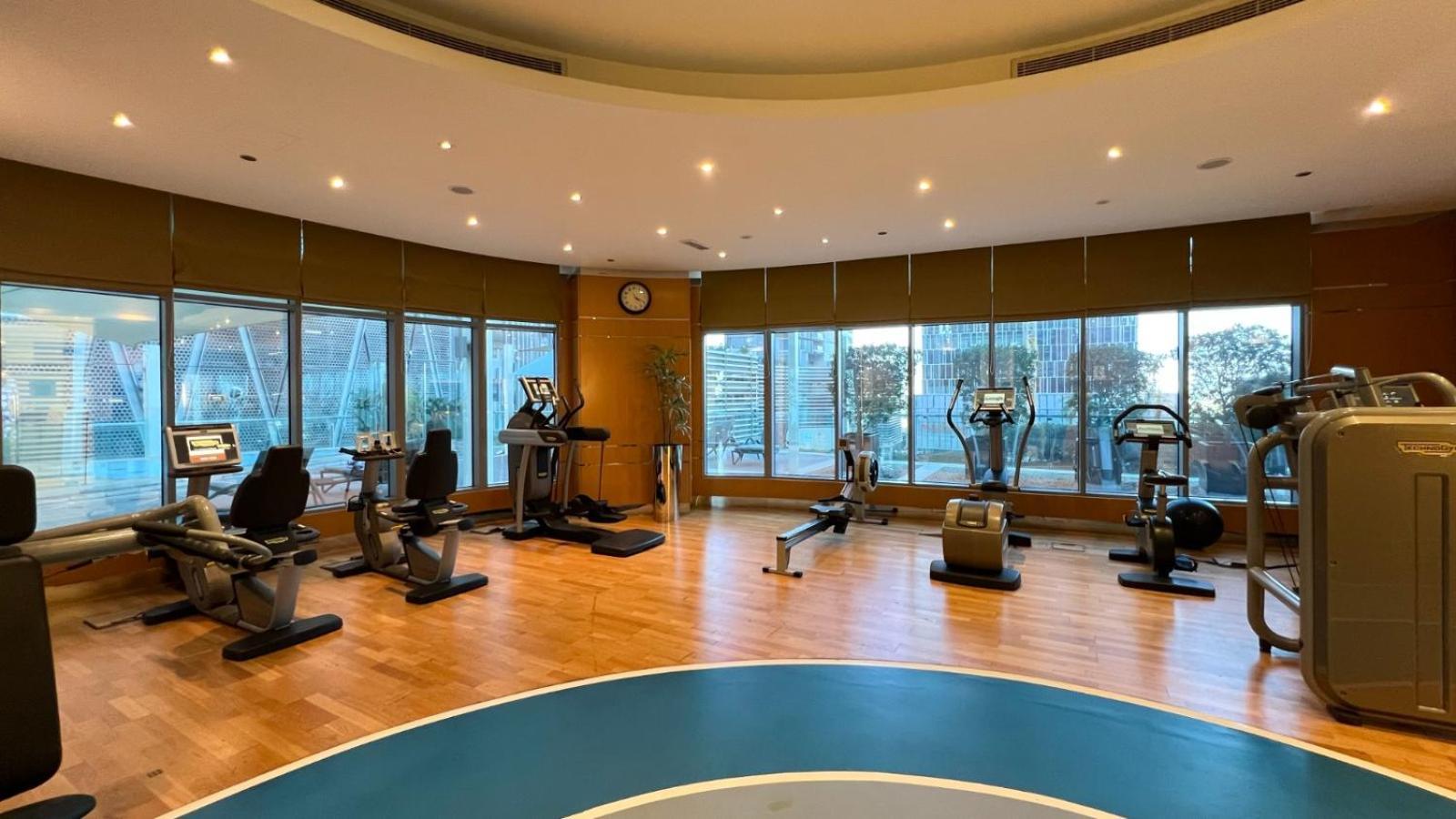 2 Minute Walk To Mall - 3 Bedroom Burj Khalifa View With Pool And * Dubai