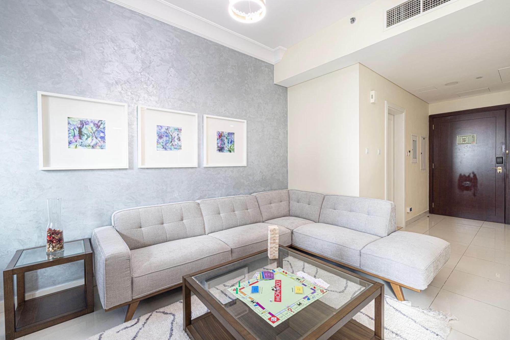 Daire 2 Minute Walk To Mall - 3 Bedroom Burj Khalifa View With Pool And