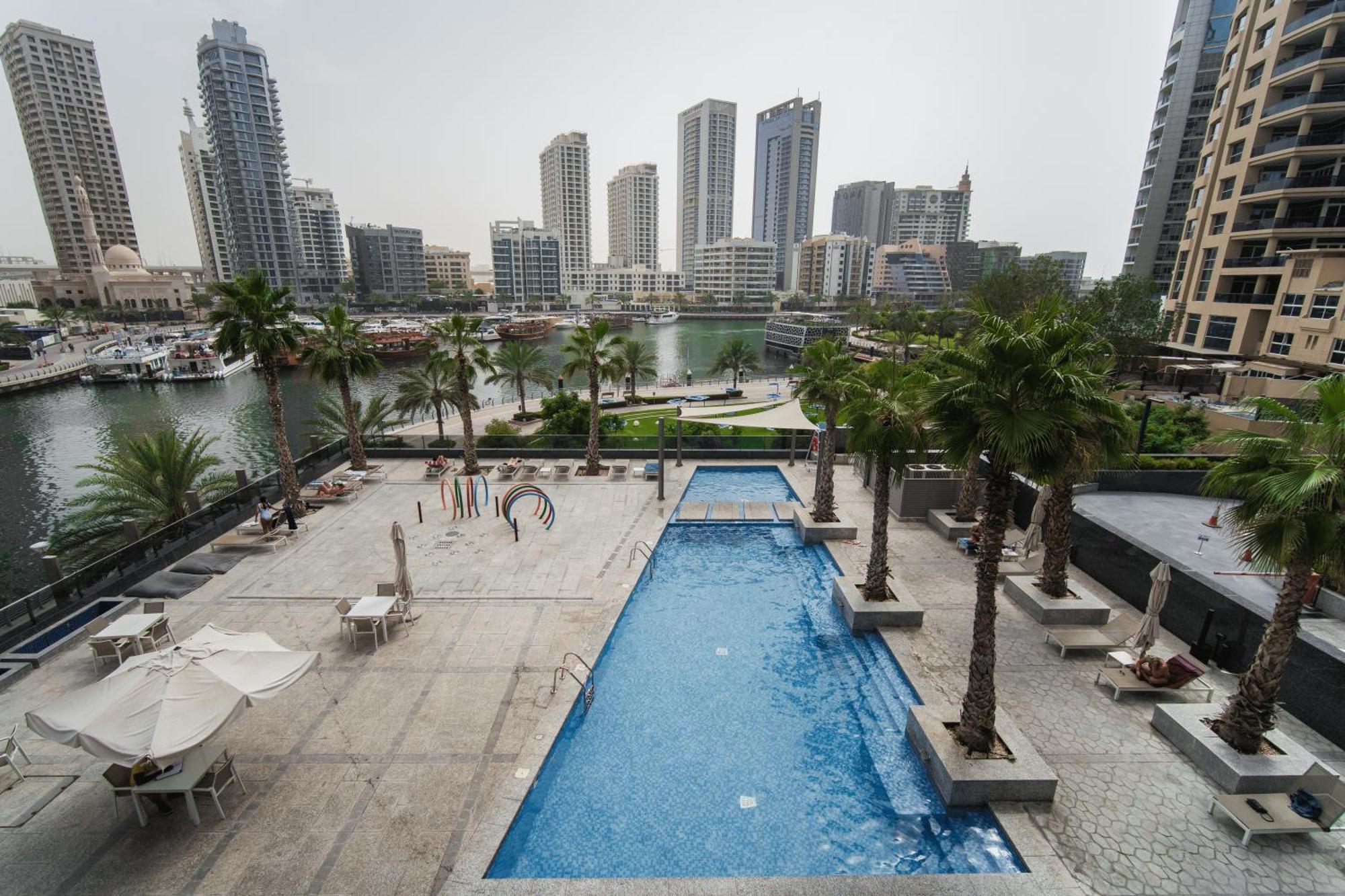 Izzzi - One Bedroom Apartment, Sparkle Tower * Dubai