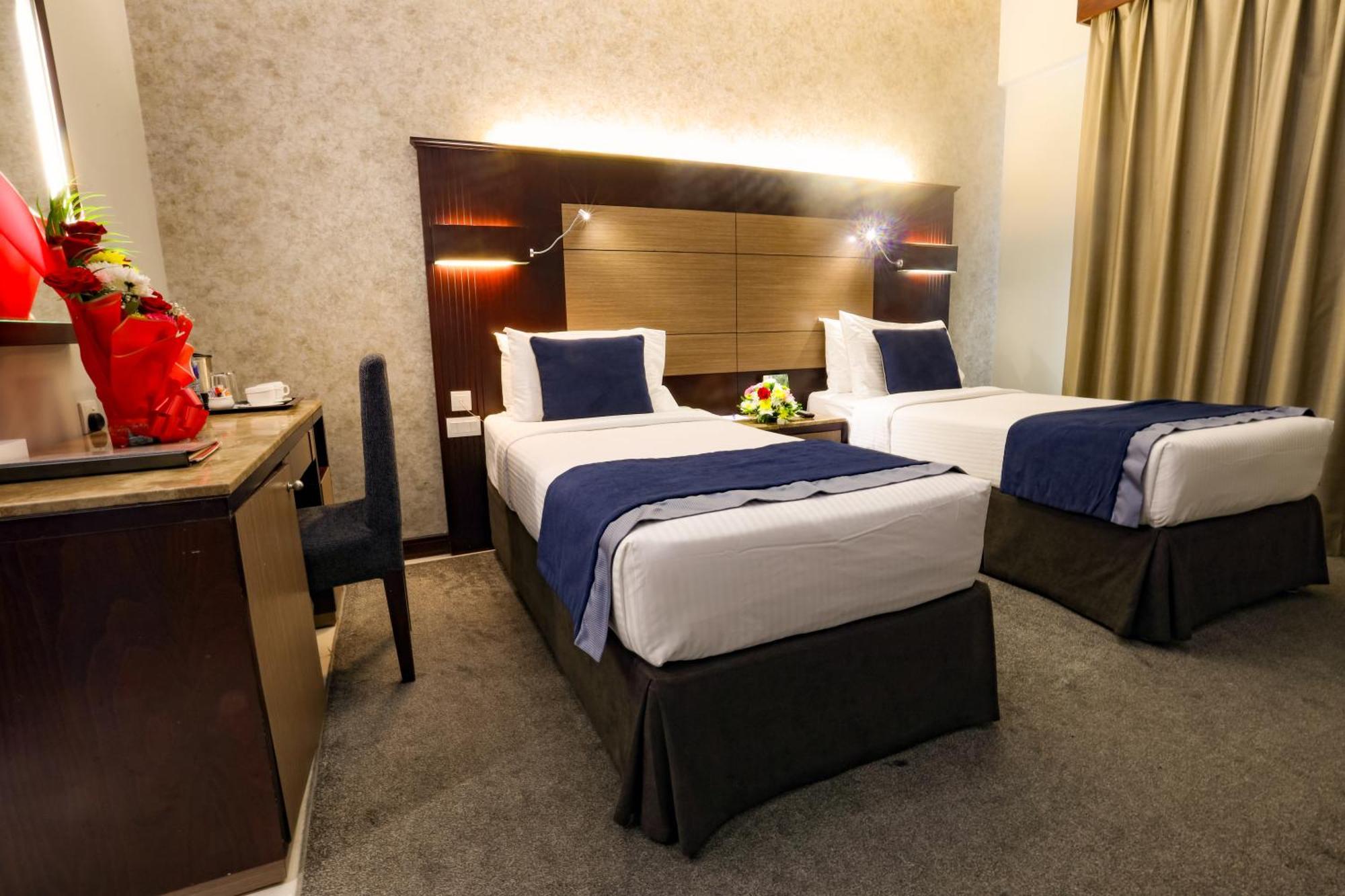 Fortune Grand Hotel 4*