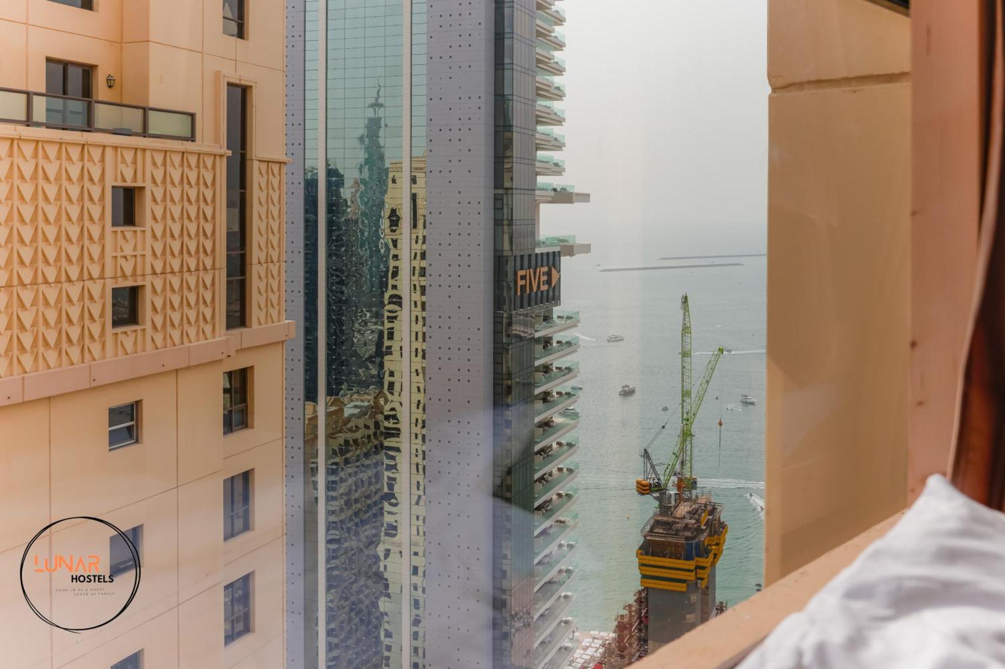 Lunar Cozy - Jbr *