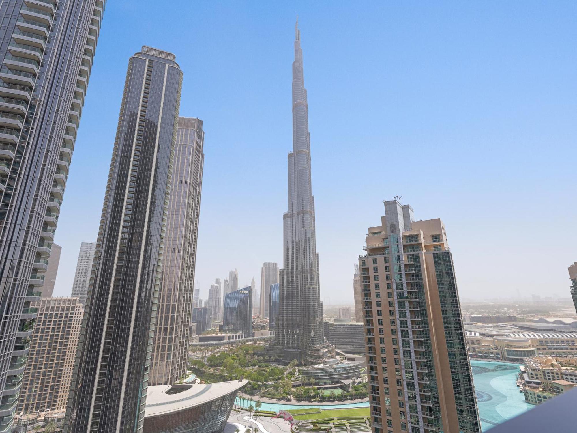 Vibrant 3bdr Plus 1 Guest In Downtown With Burj Khalifa View Daire