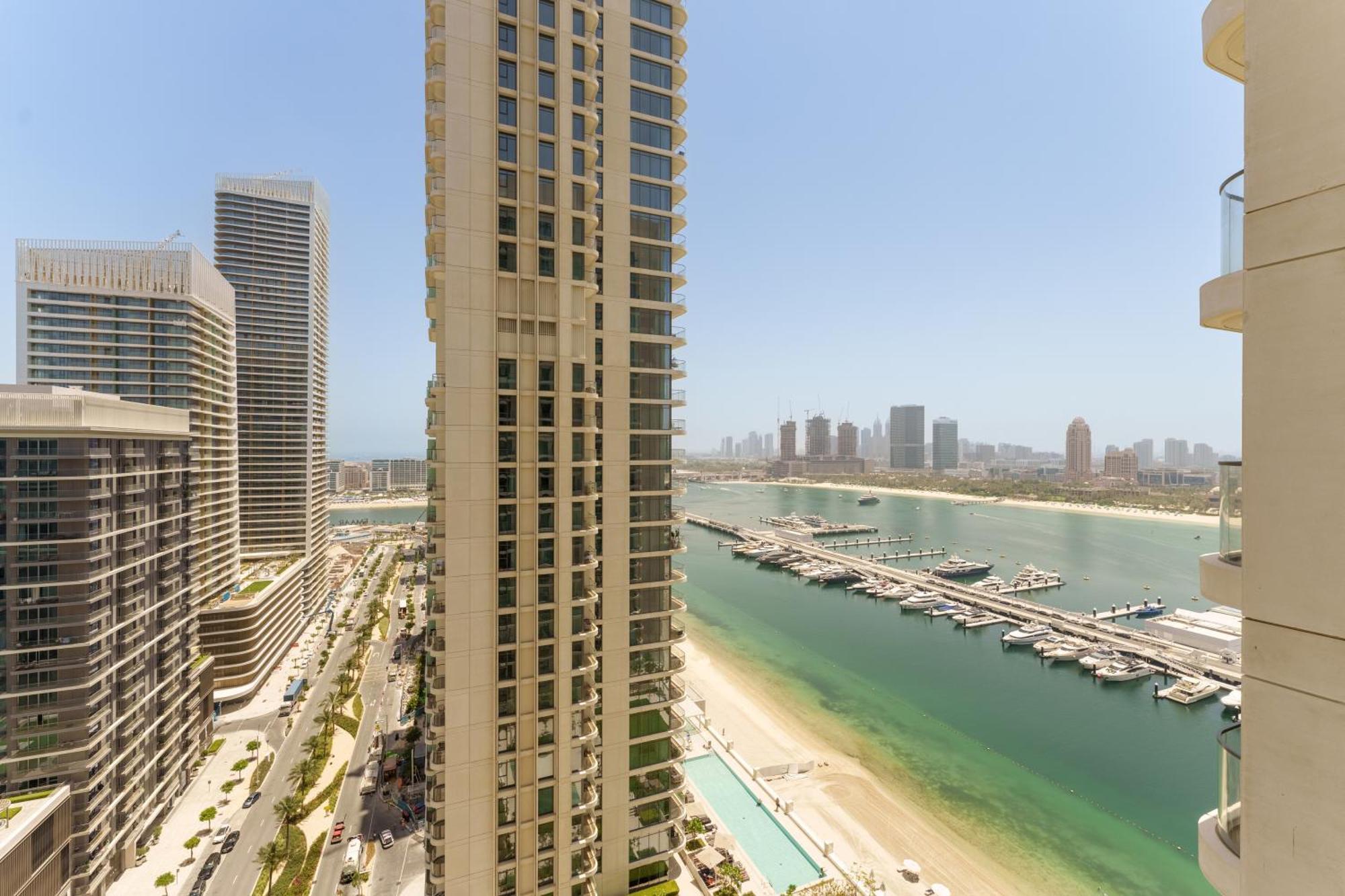 Apartment Maison Privee - Upscale With Partial Marina & Palm Views