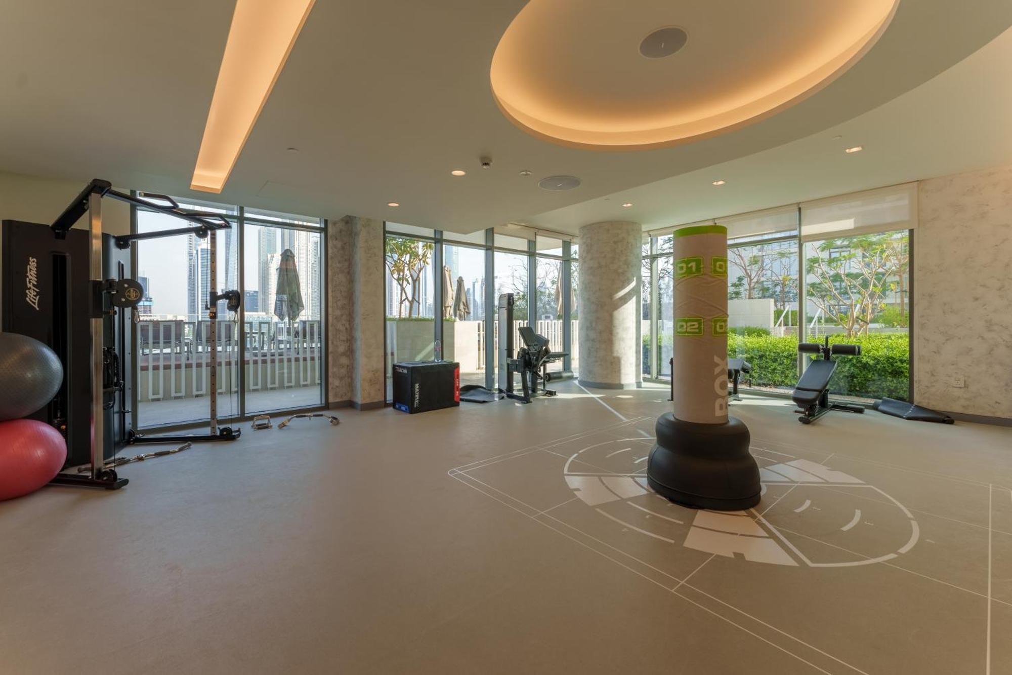 Maison Privee - Upscale With Partial Marina & Palm Views Apartment Dubai
