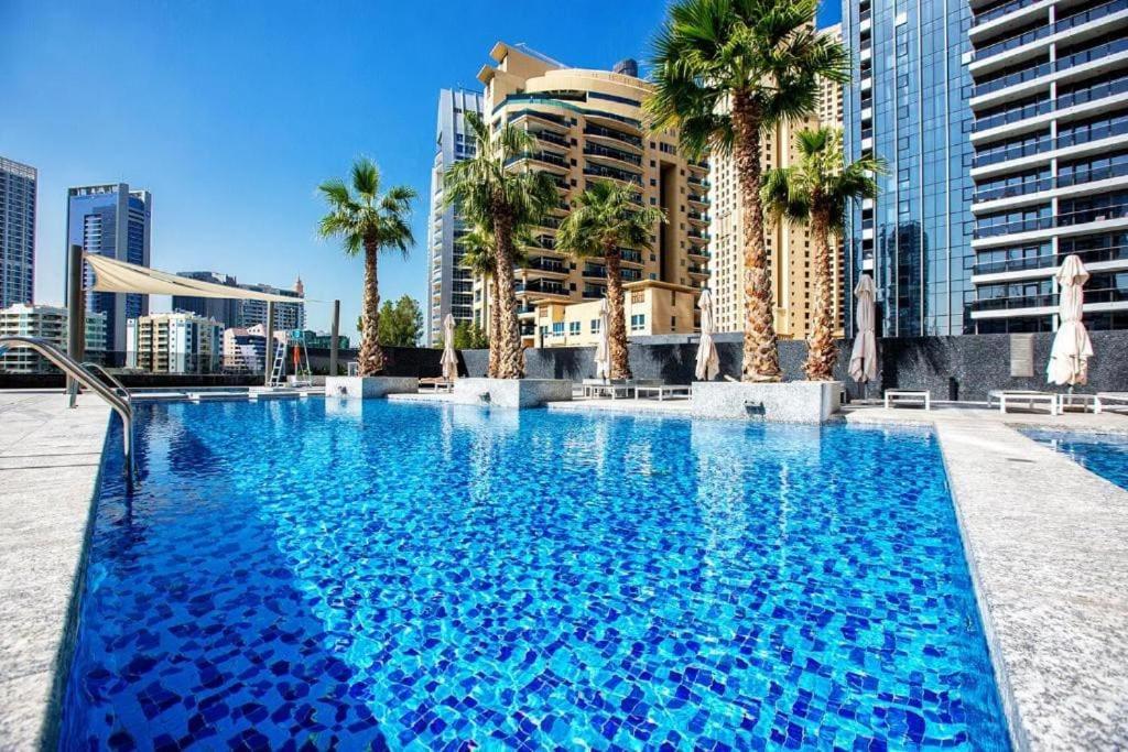 Stylish At Sparkle Tower Jbr By Suiteable Daire