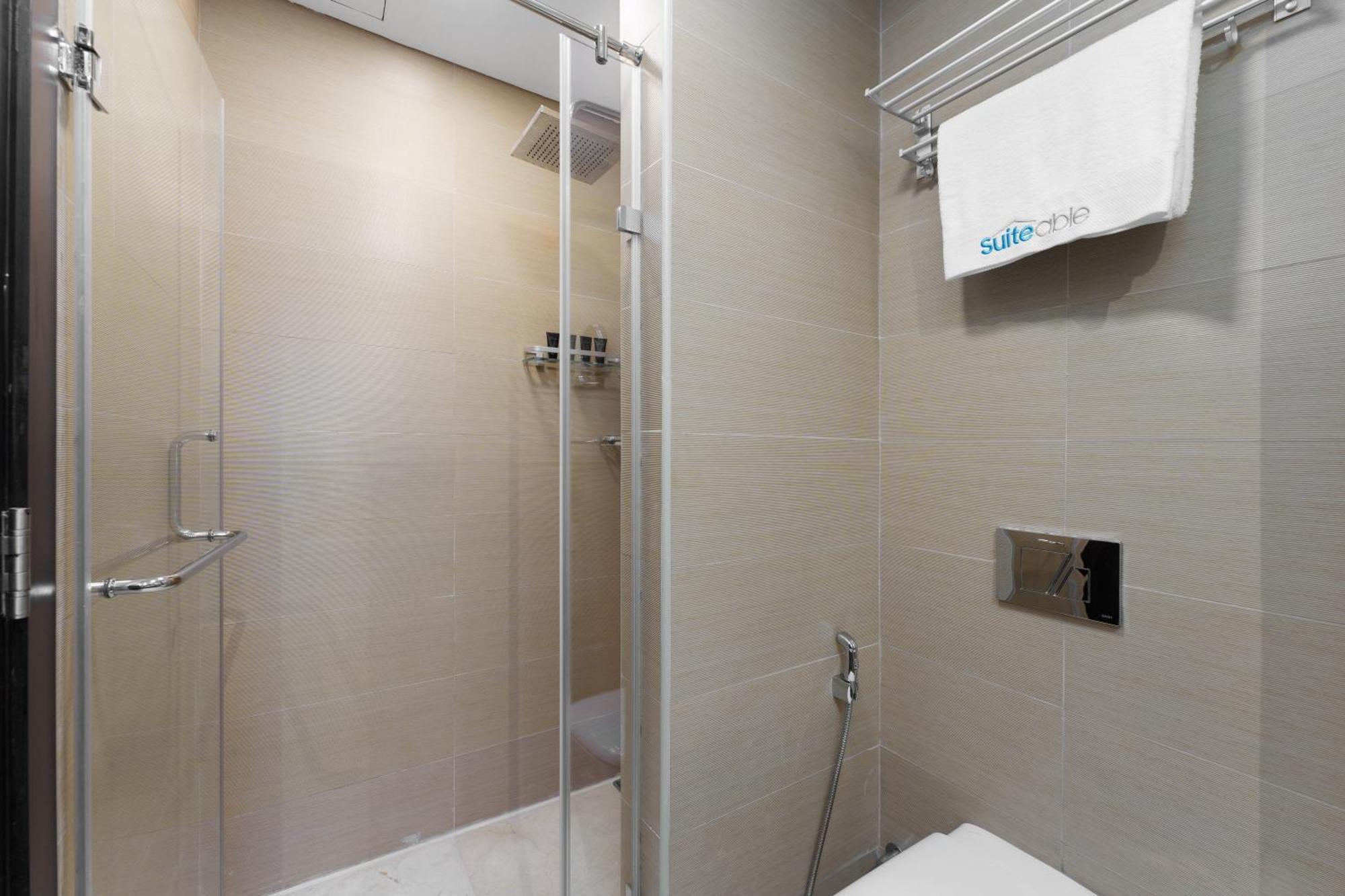 Daire Stylish At Sparkle Tower Jbr By Suiteable *