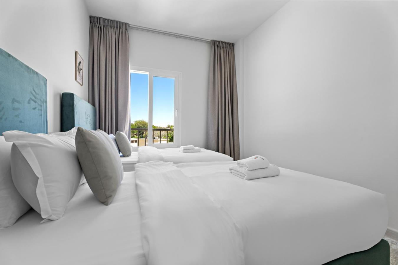 Whole 3 Bedroom With Maids House - The Springs - Privat Garden Dubai