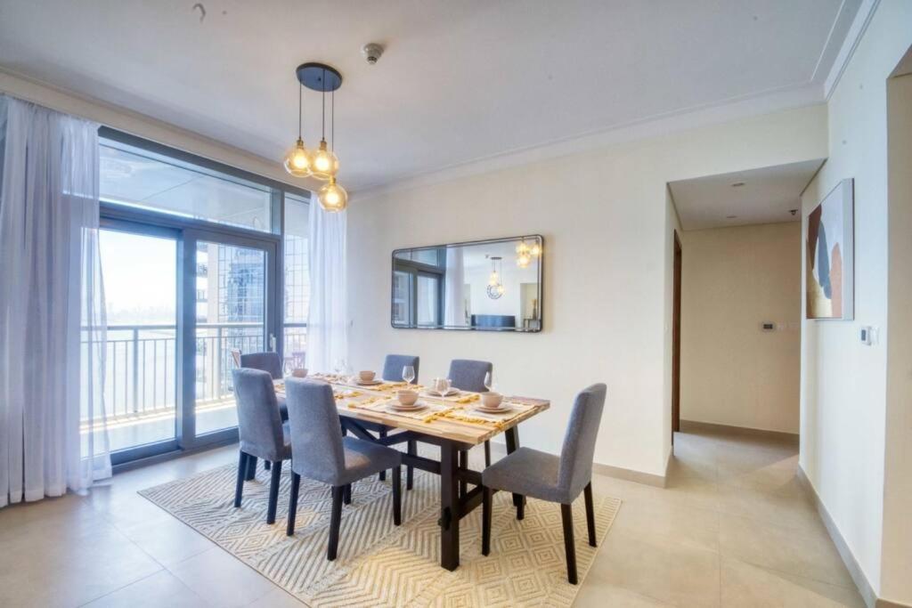 Beautifully Furnished 3br + Maids - Creek Harbour Apartment *