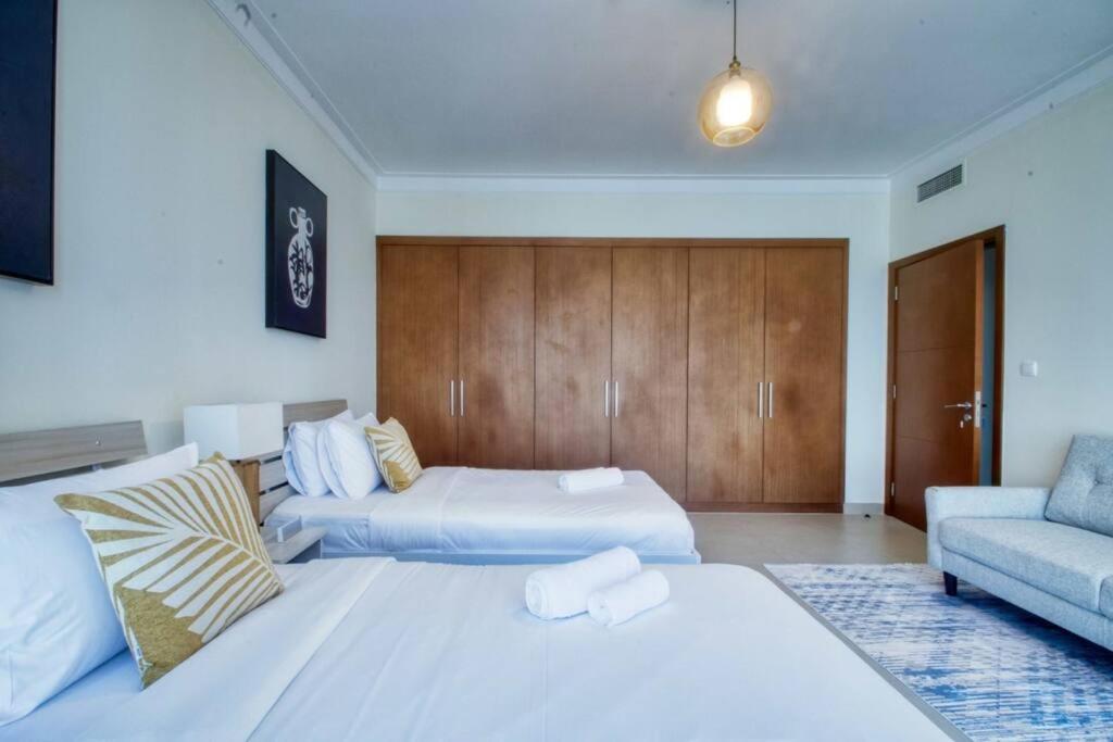 Apartment Beautifully Furnished 3br + Maids - Creek Harbour