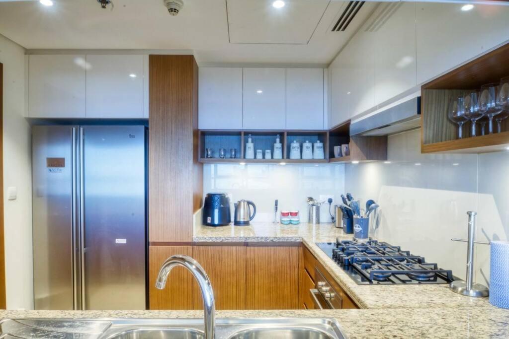 Apartment Beautifully Furnished 3br + Maids - Creek Harbour Dubai