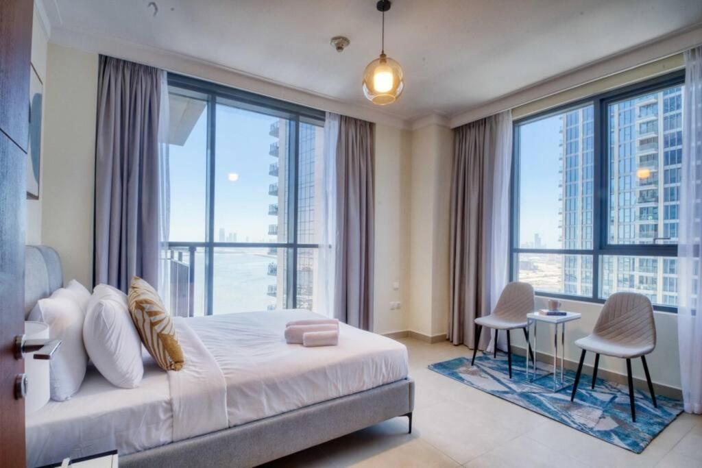 Apartment Beautifully Furnished 3br + Maids - Creek Harbour