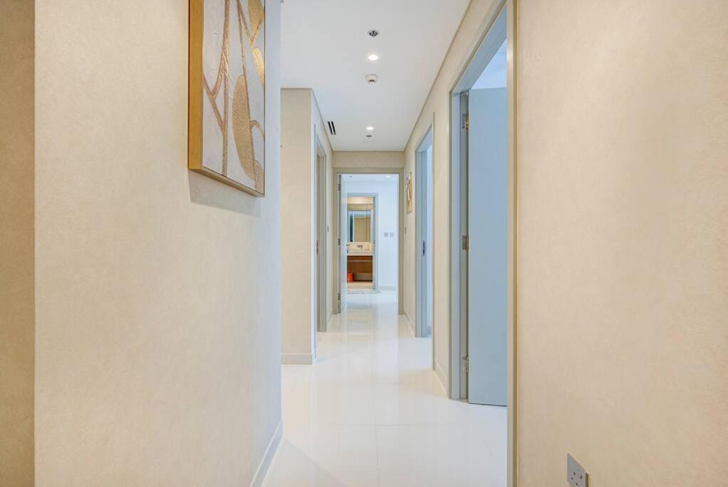 Luxury 4br Full Seaview