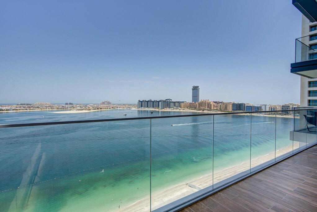 Luxury 4br Full Seaview
