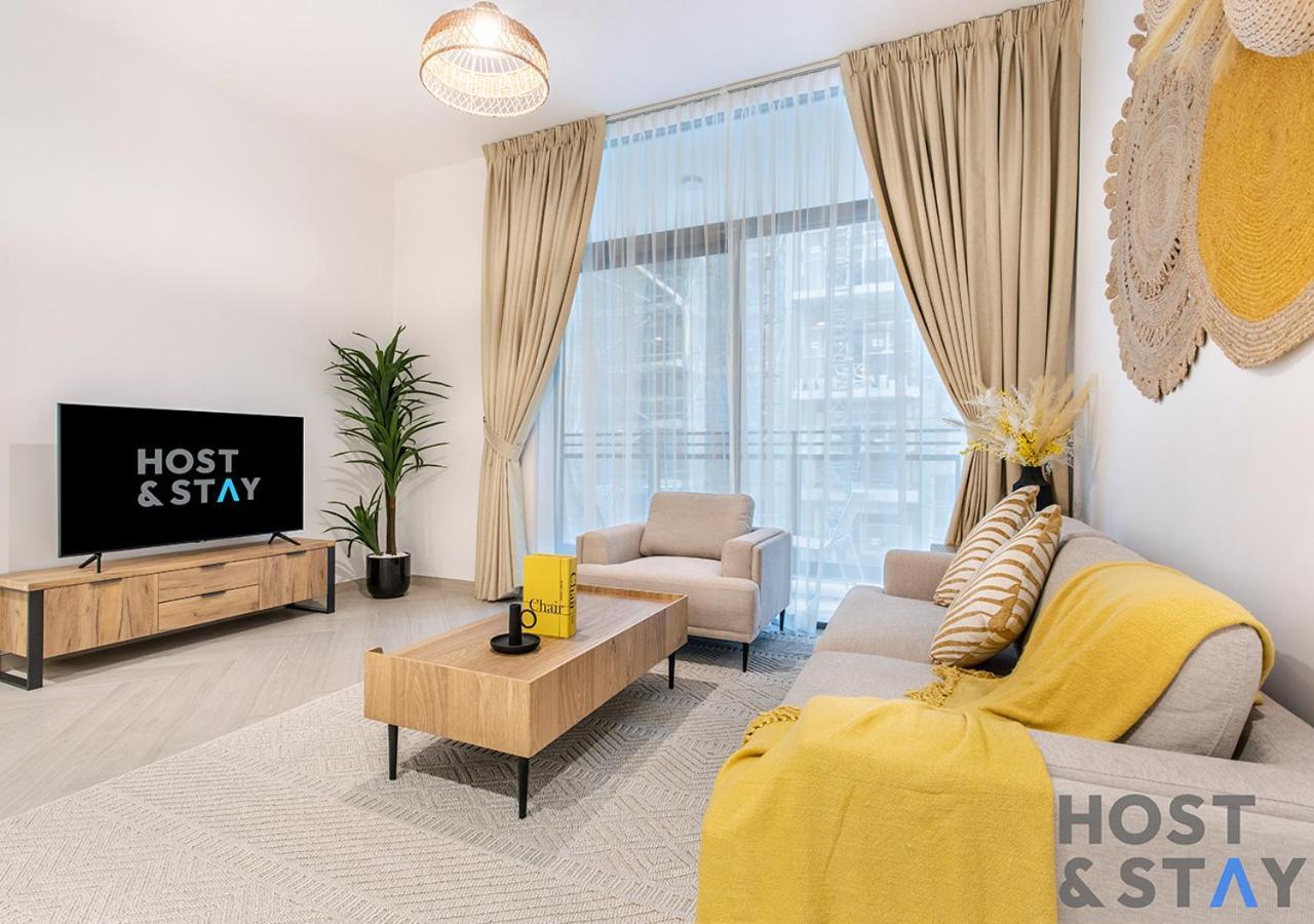 Modern & 1br In Ellington, Mbr