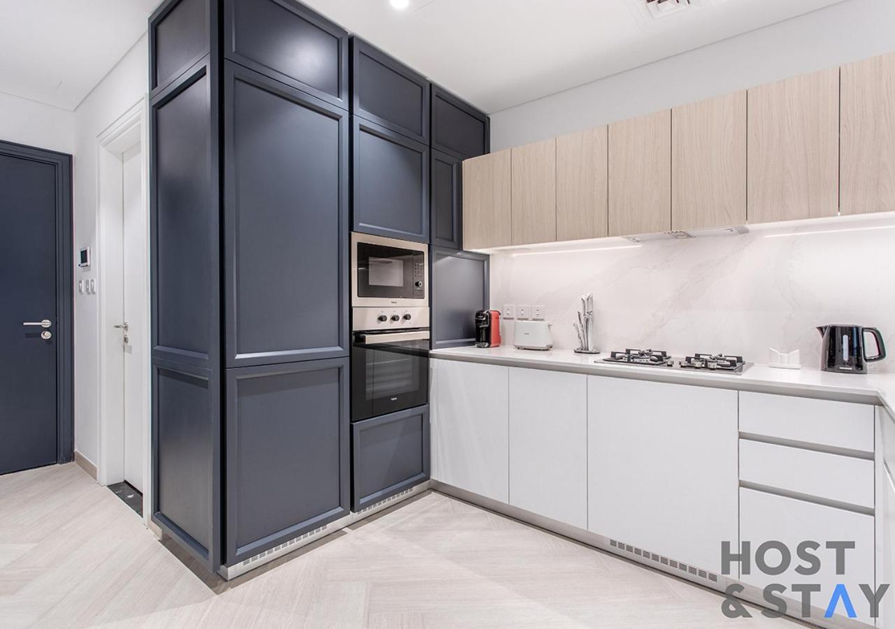 Apartment Modern & 1br In Ellington, Mbr Dubai