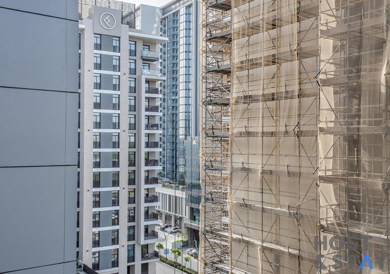 Modern & 1br In Ellington, Mbr Dubai