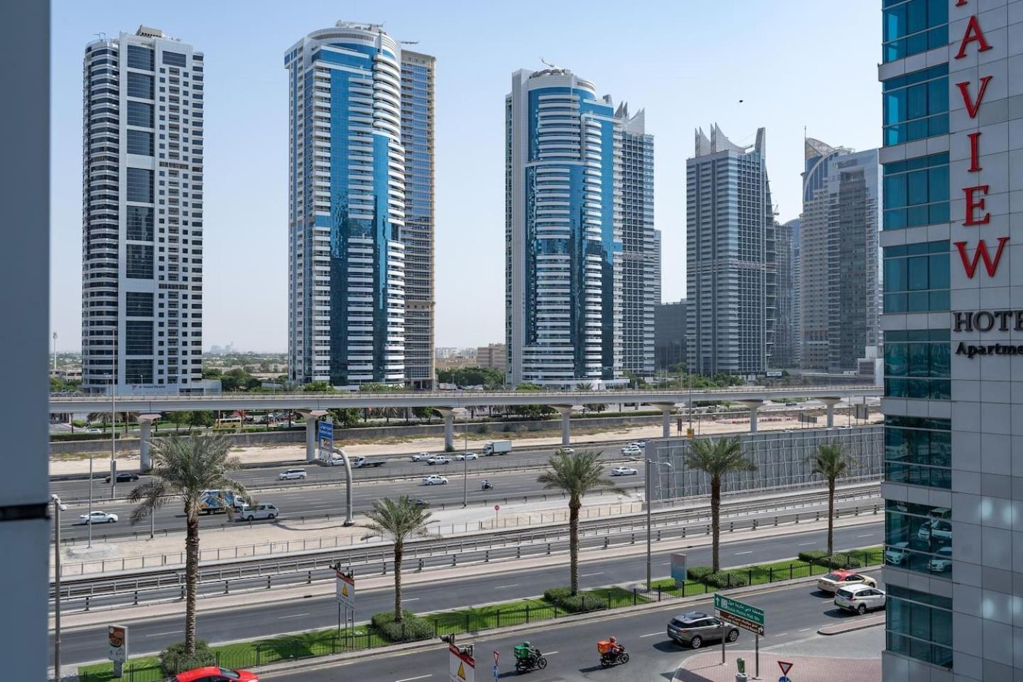 Beautiful 1-bedroom Near To Beach At Marina Diamond In Apartment Dubai