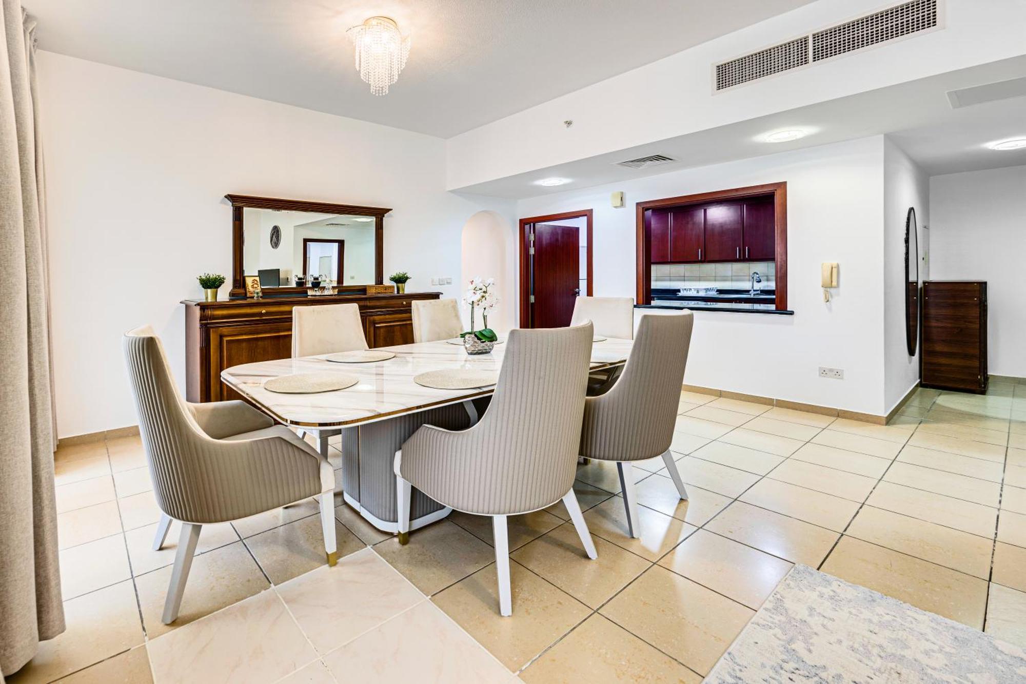 Wonderful 2 Bedroom In Jbr Apartment *