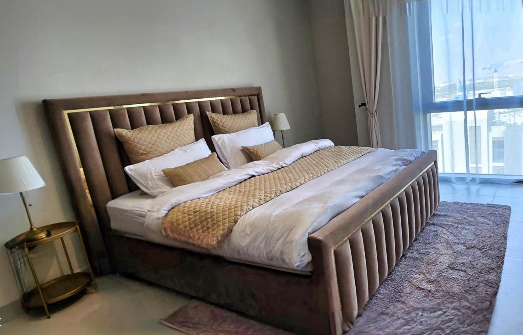 Luxury 1br Retreat @ Vida Residences - Creek Daire Dubai