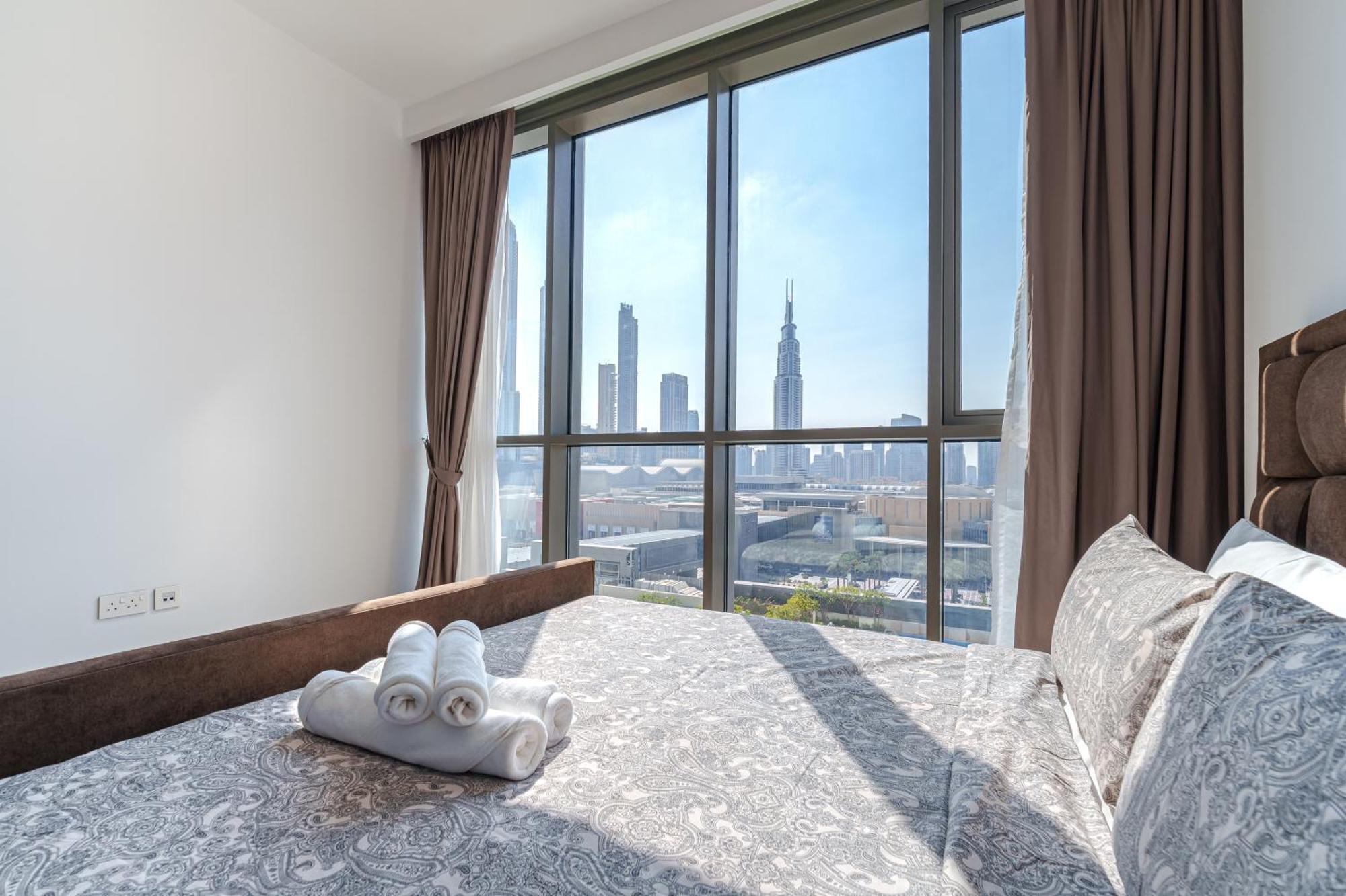 Apartment Luxury 3-bedroom In Dubai