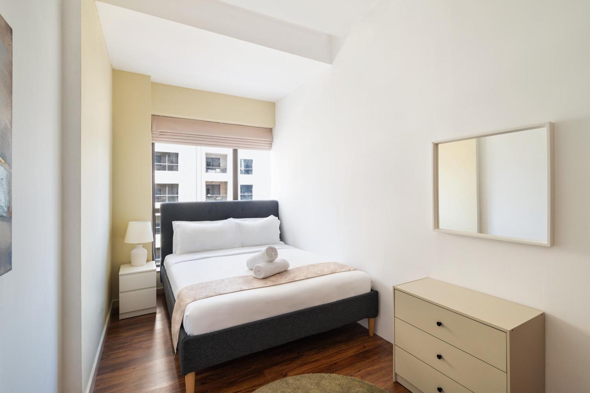 Daire Specious 5br Maid On Jbr Prime Location! Walk To The Mall, Dining & Entertainment - By Sunkissed Homes *