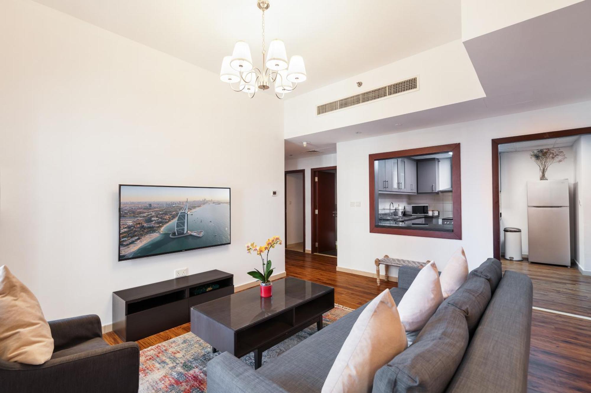 Specious 5br Maid On Jbr Prime Location! Walk To The Mall, Dining & Entertainment - By Sunkissed Homes * Dubai