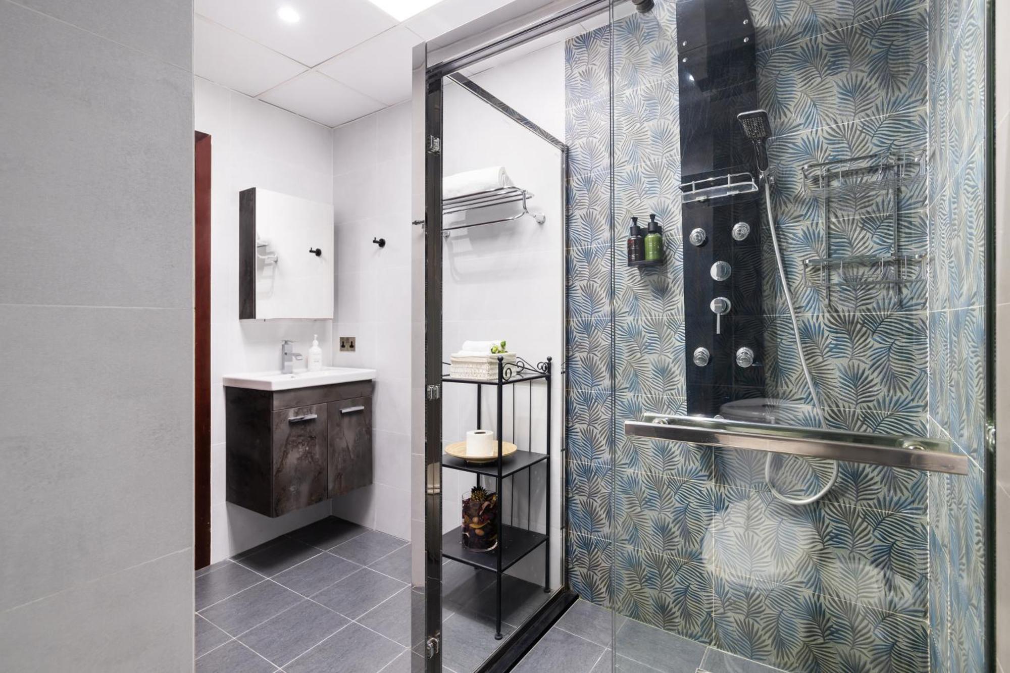 Specious 5br Maid On Jbr Prime Location! Walk To The Mall, Dining & Entertainment - By Sunkissed Homes Daire