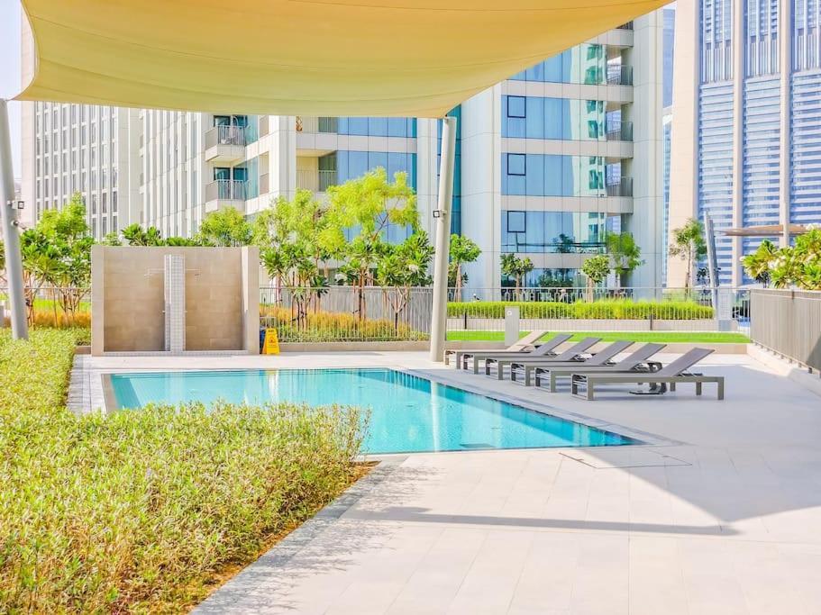 Fully Furnished With Mall Access