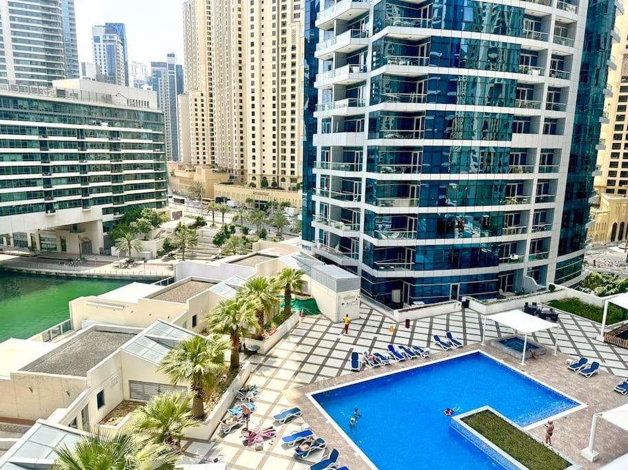 Ezhomes Apartment Dubai