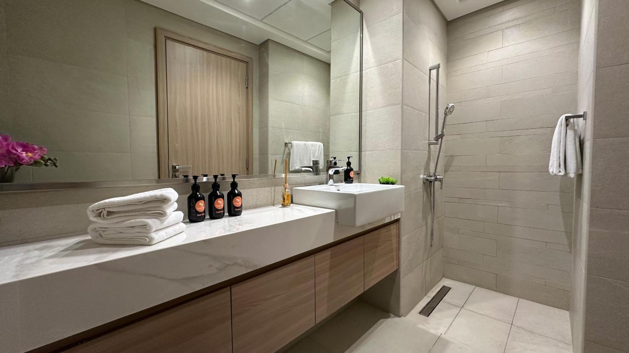 Apartment Easygo - Azizi Riviera 34 Dubai