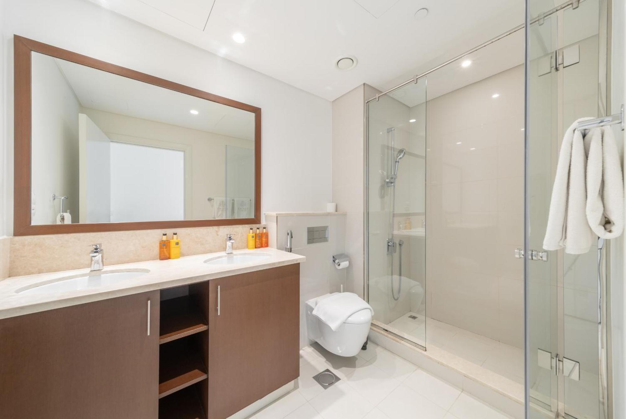 Eden's Homes & - Blvd Crescent * Dubai