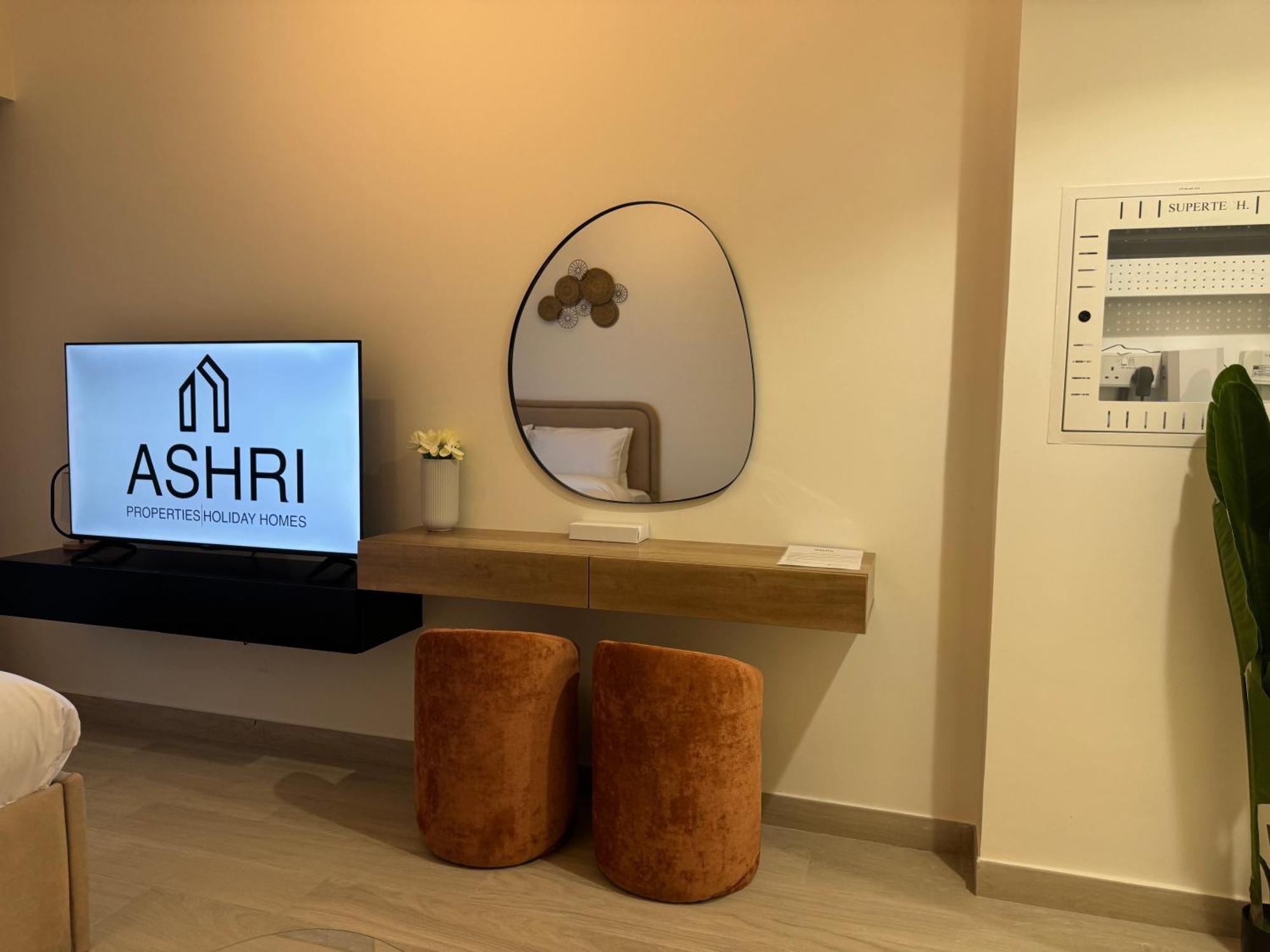 Ashri Hh, Standard In Riviera Dubai