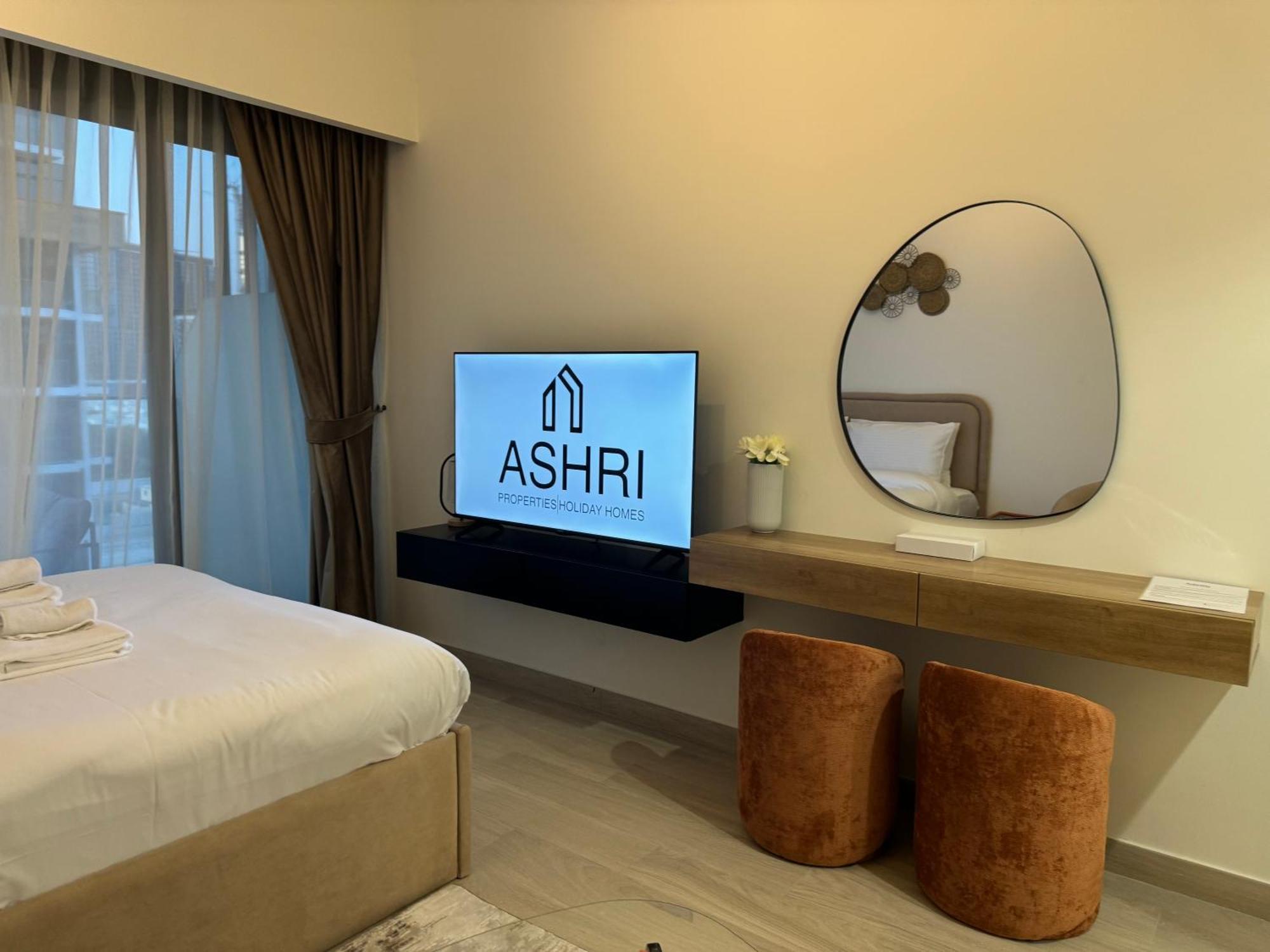 Ashri Hh, Standard In Riviera * Dubai